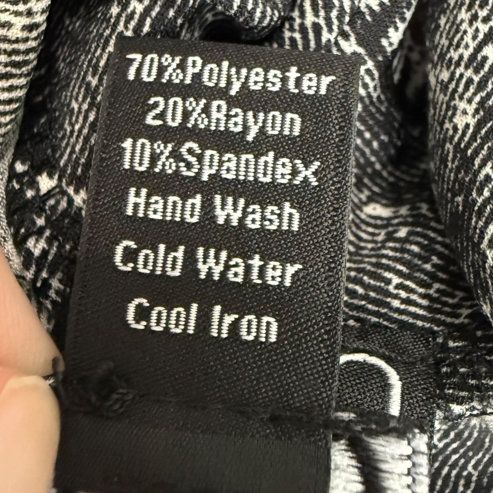 Clara SunWoo Black Gray Acid Wash Faux Denim Wrap Top Size‎ XL Long Sleeve Edgy - Picture 6 of 9